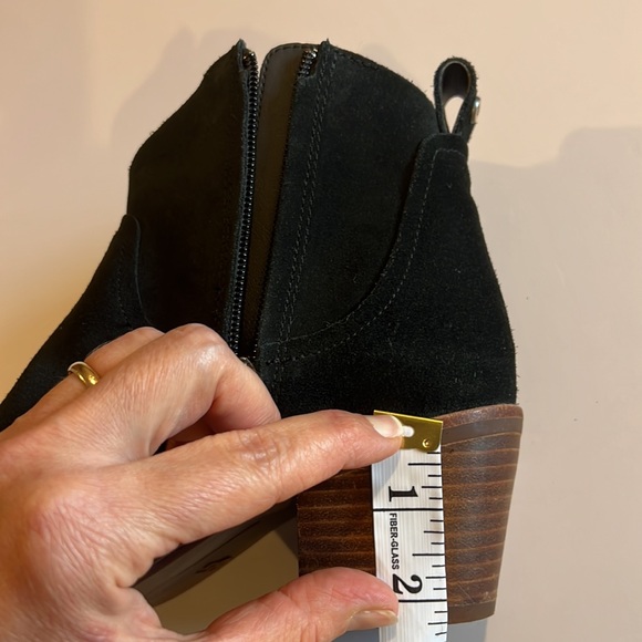 UGG Kingsburg Women’s Waterproof Black Ankle Boots Size: 8,5 - Picture 8 of 8